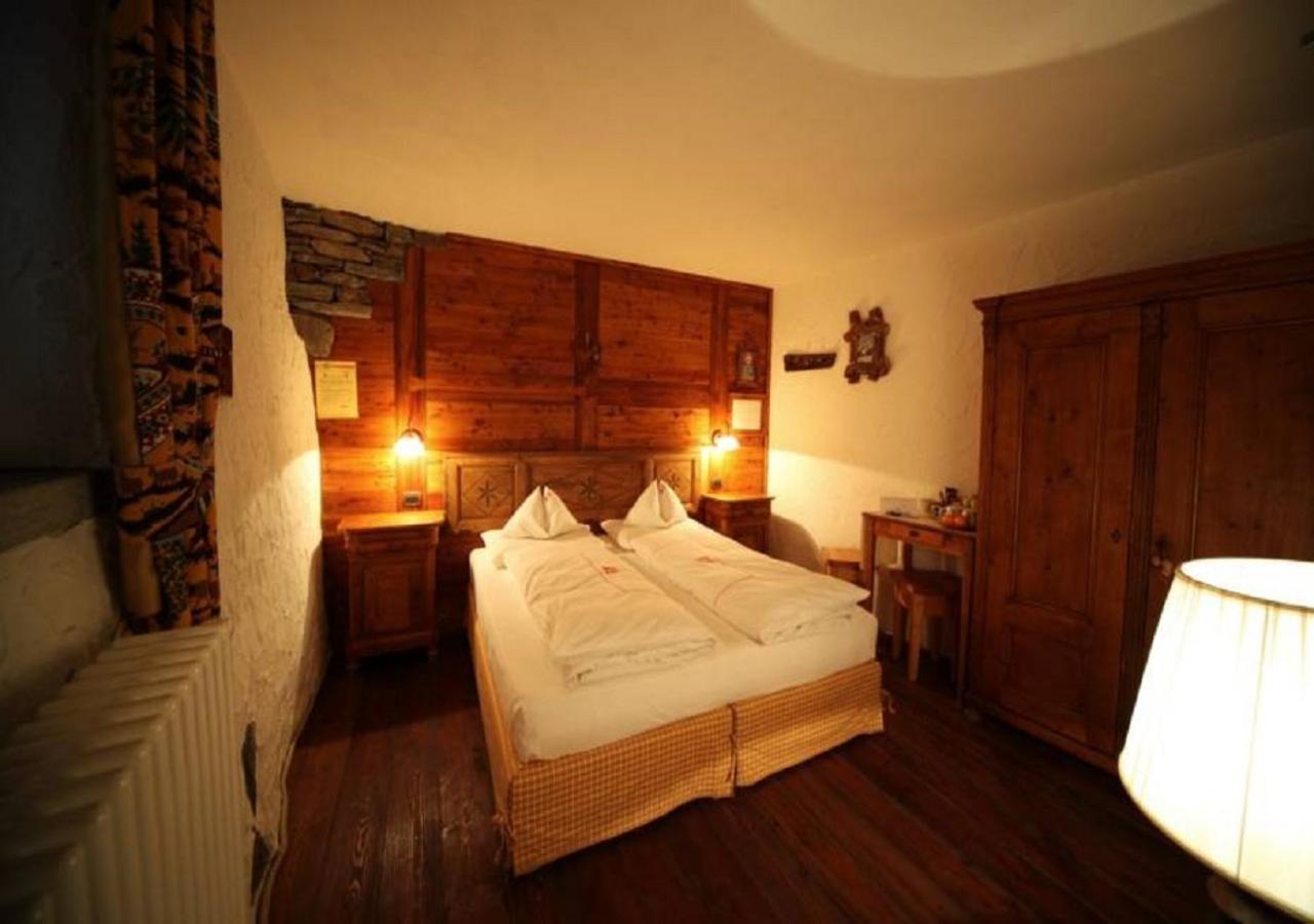 Eco Chalet Maison Dominique Challand-Saint-Anselme Eksteriør bilde